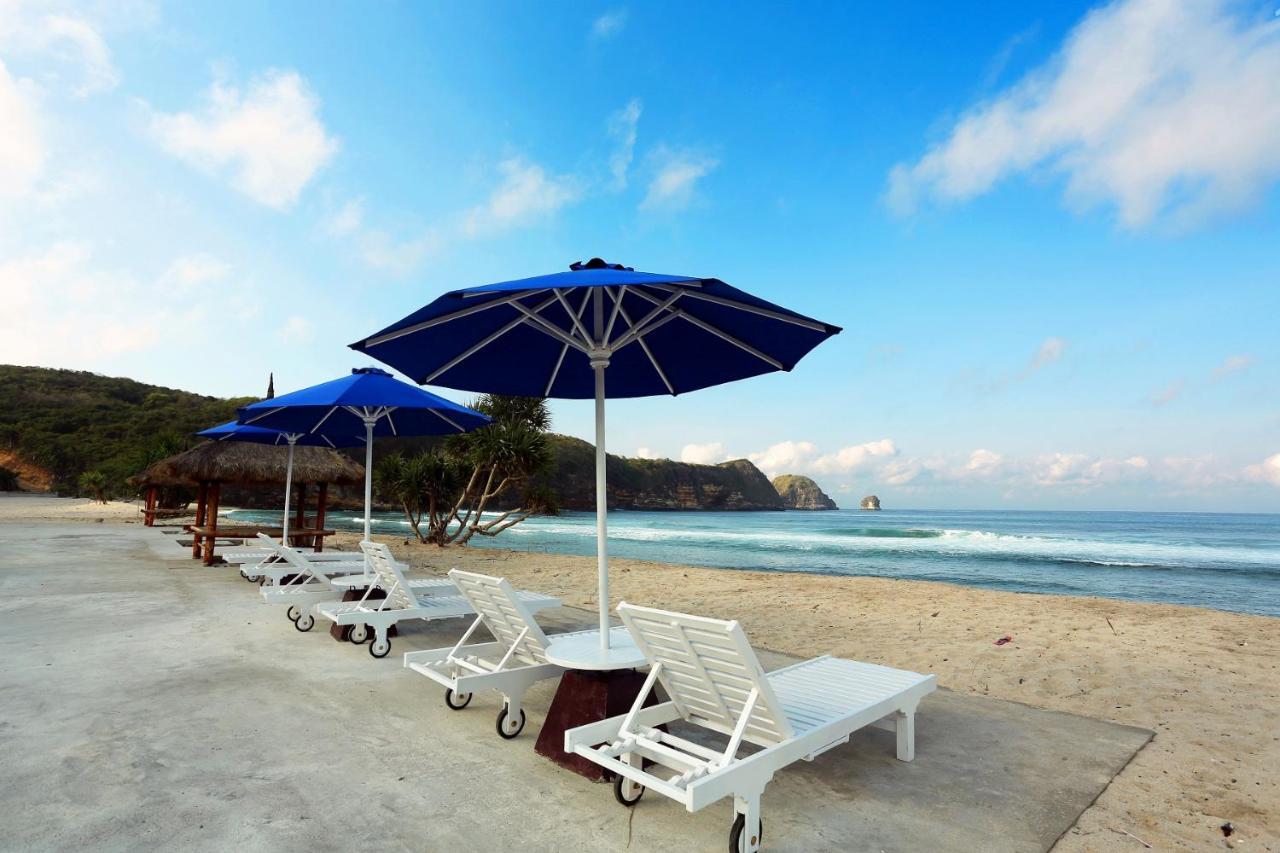 Azana Essence Villa Tabitha Lombok Bumbang Esterno foto