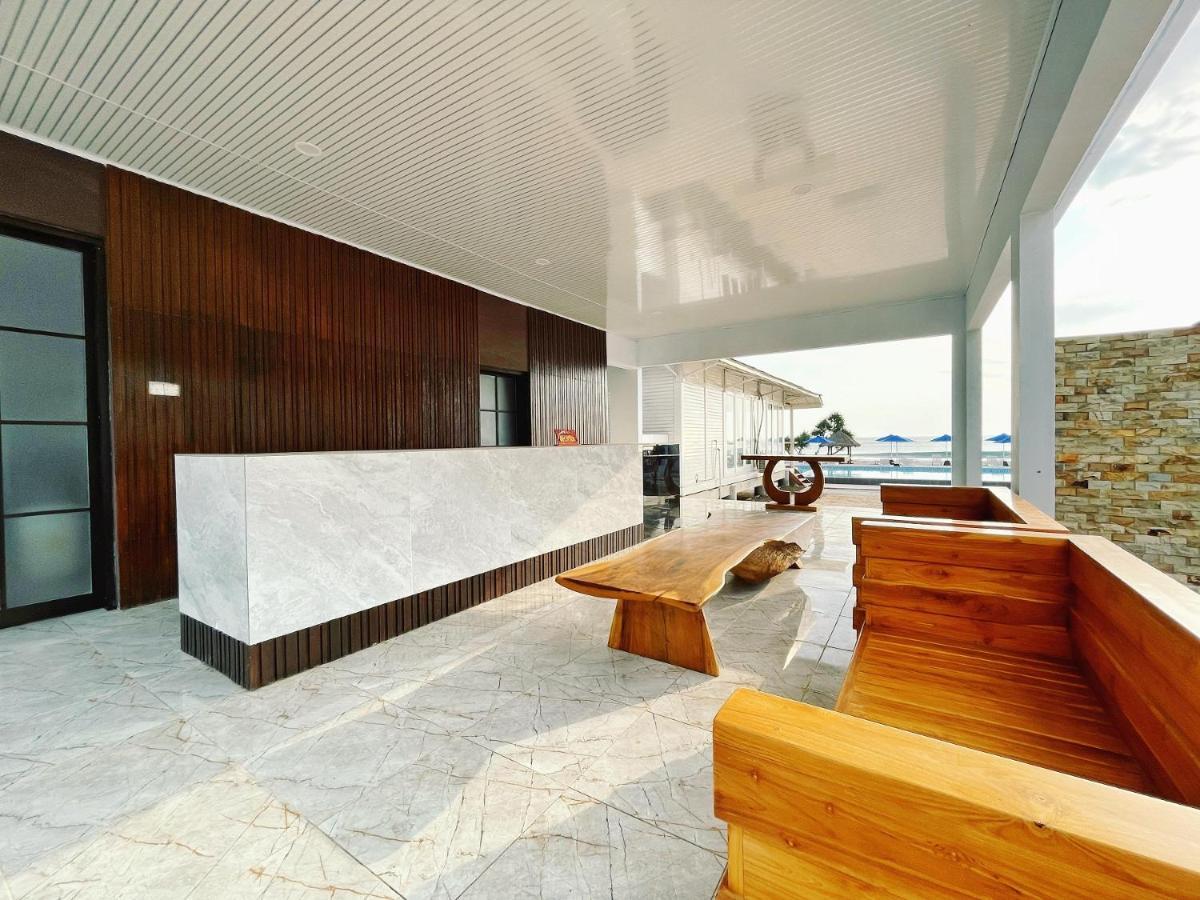 Azana Essence Villa Tabitha Lombok Bumbang Esterno foto
