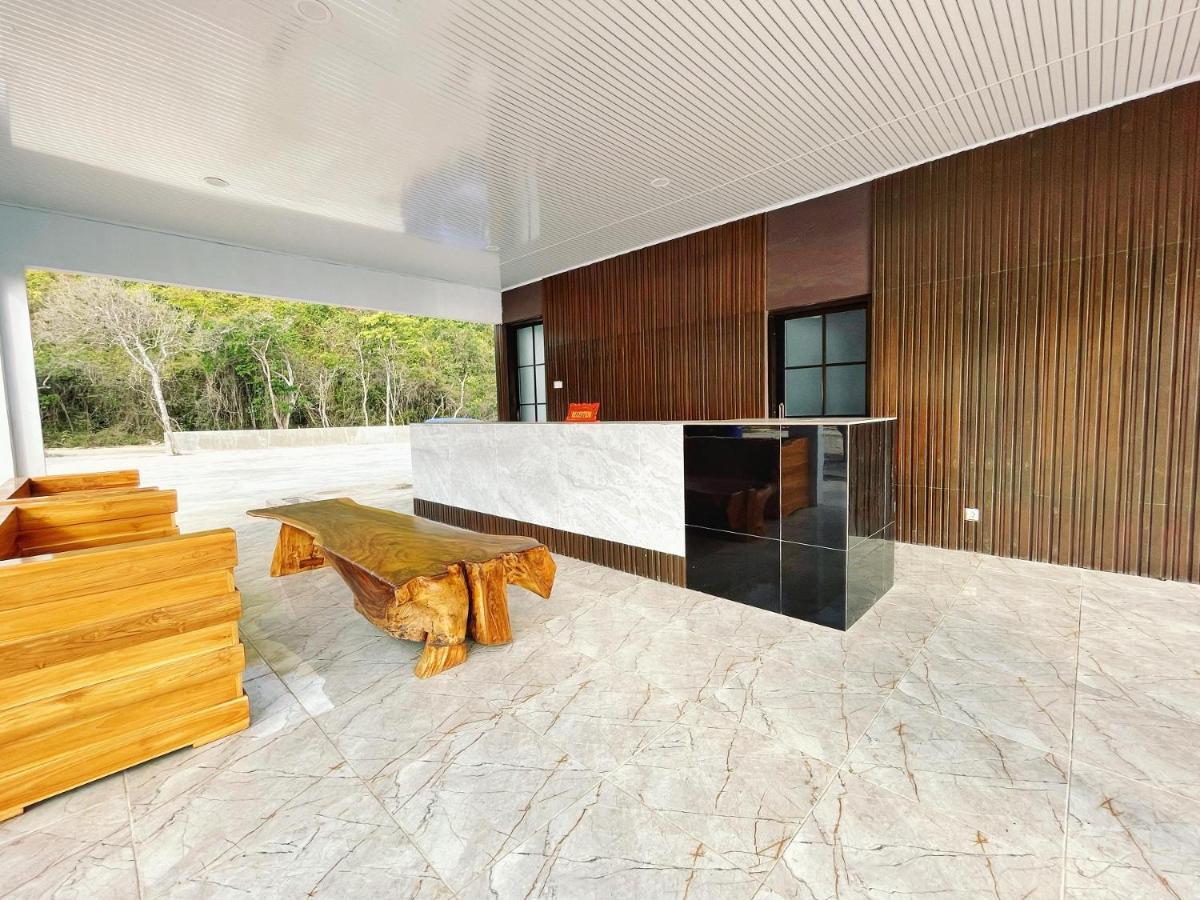 Azana Essence Villa Tabitha Lombok Bumbang Esterno foto