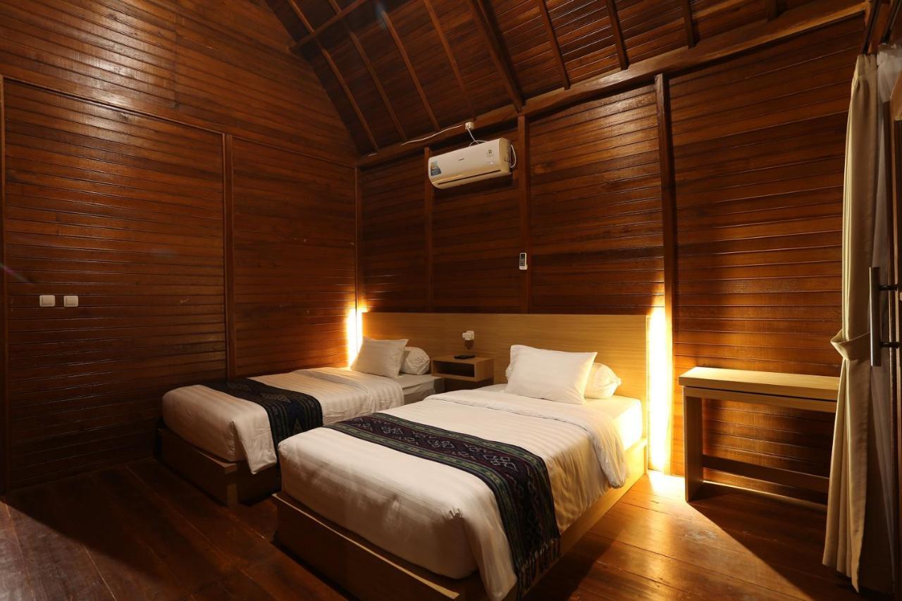 Azana Essence Villa Tabitha Lombok Bumbang Esterno foto