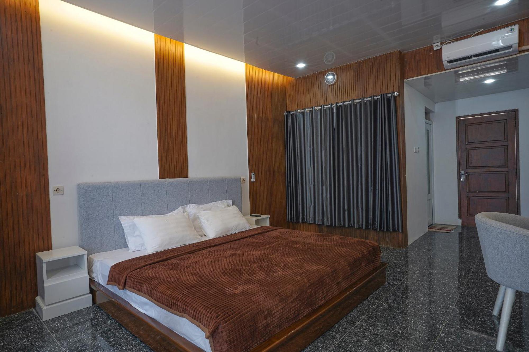 Azana Essence Villa Tabitha Lombok Bumbang Esterno foto